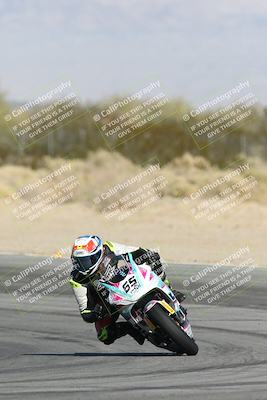 media/Dec-07-2025-CVMA (Sun) [[3e7d2de5dc]]/Race 7-Formula Lightweight Twins Shootout/